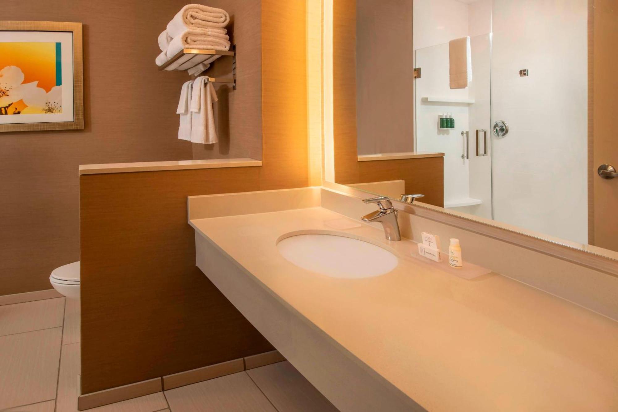 Fairfield Inn & Suites By Marriott Harrisburg International Airport Middletown  Экстерьер фото